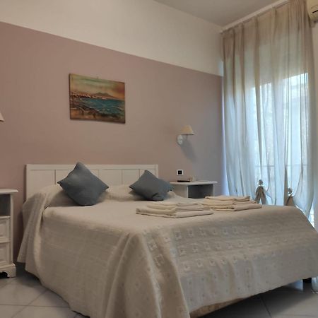Carafa Materdei Hotel เนเปิลส์ ภายนอก รูปภาพ